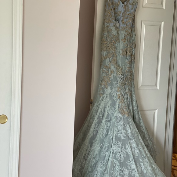 🔥 Beautiful and Glamorous Tarik ediz gown - Picture 7 of 14